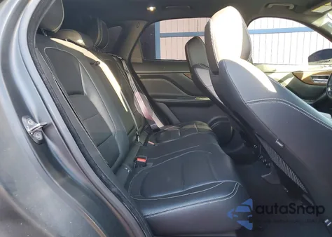 2018 Jaguar F-Pace R - Sport из США, поврежденный, VIN SADCL2FN5JA298645